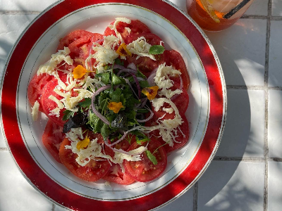 Meskhetian Tomato Salad with Tenili Cheese